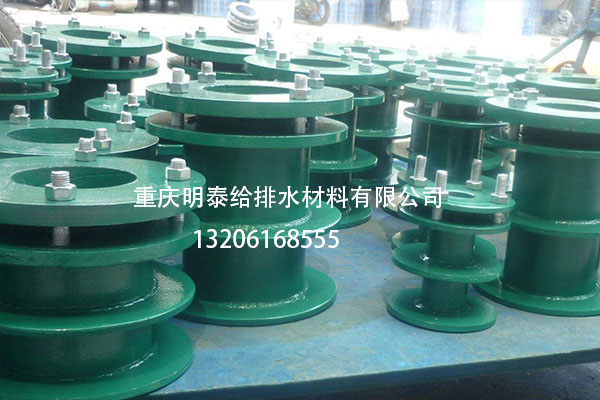 剛性防水套管在現(xiàn)場施工過程中具有良好的耐腐蝕性 剛性防水套管在現(xiàn)場施工過程中具有良好的耐腐蝕性